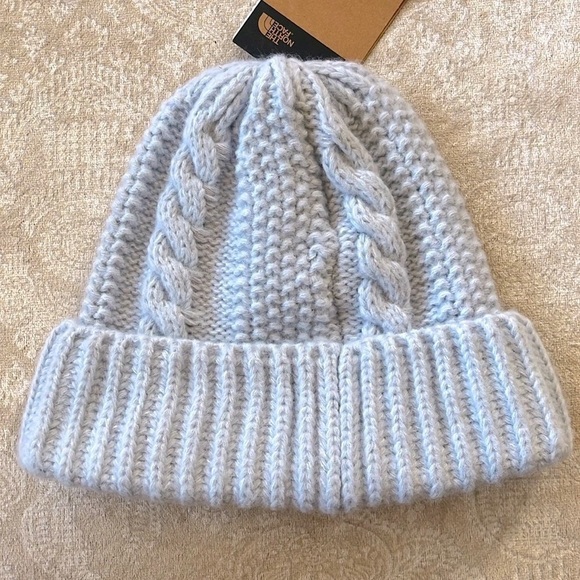 Brand New The North Face Oh Mega Beanie Chunky Cable Knit Dusty Periwinkle Hat - Picture 5 of 14
